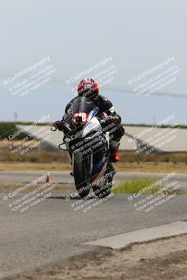 media/May-26-2025-Lets Ride (Mon) [[3bf1de1d65]]/B Group/1220pm (Wheelie Bump)/